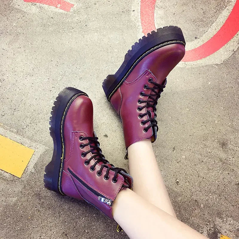 DAKOTA™ CHUNKY PLATFORM COMBAT BOOTS