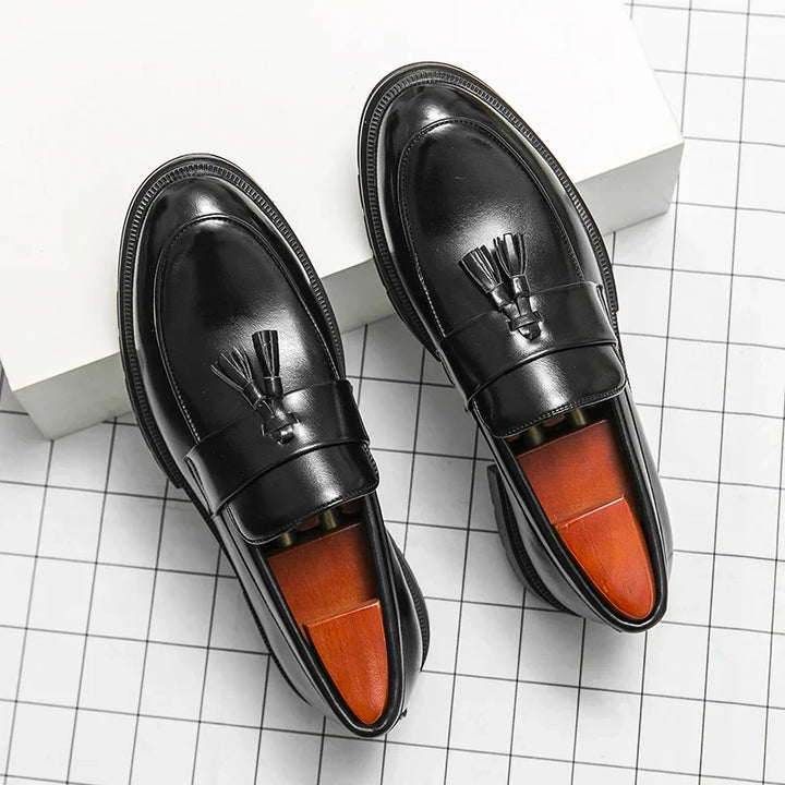 Cruz Authentic Leather Loafers