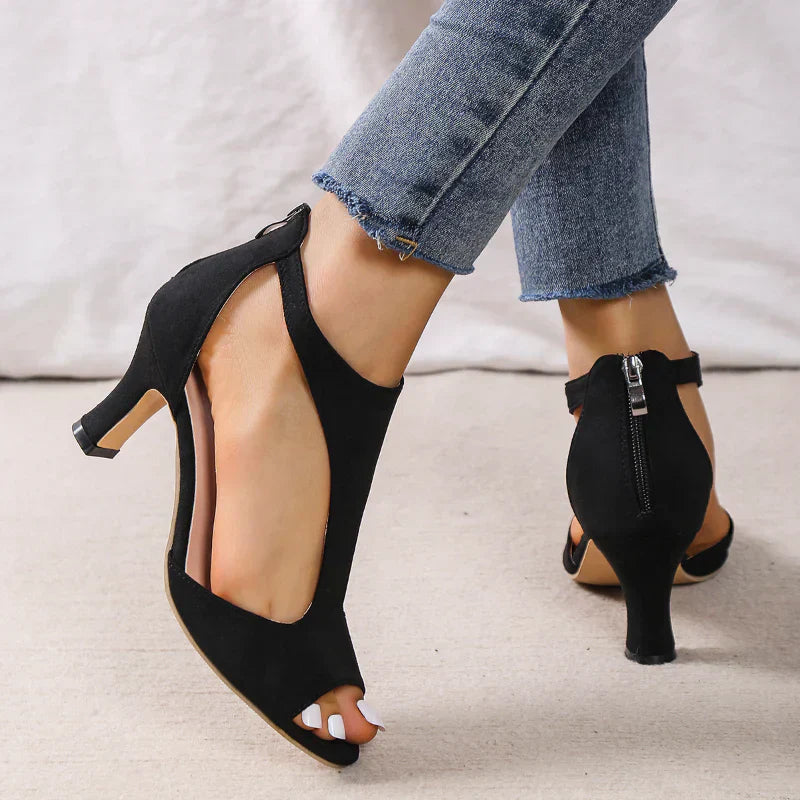 Elvira Heels