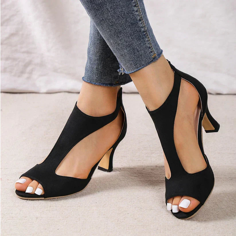Elvira Heels