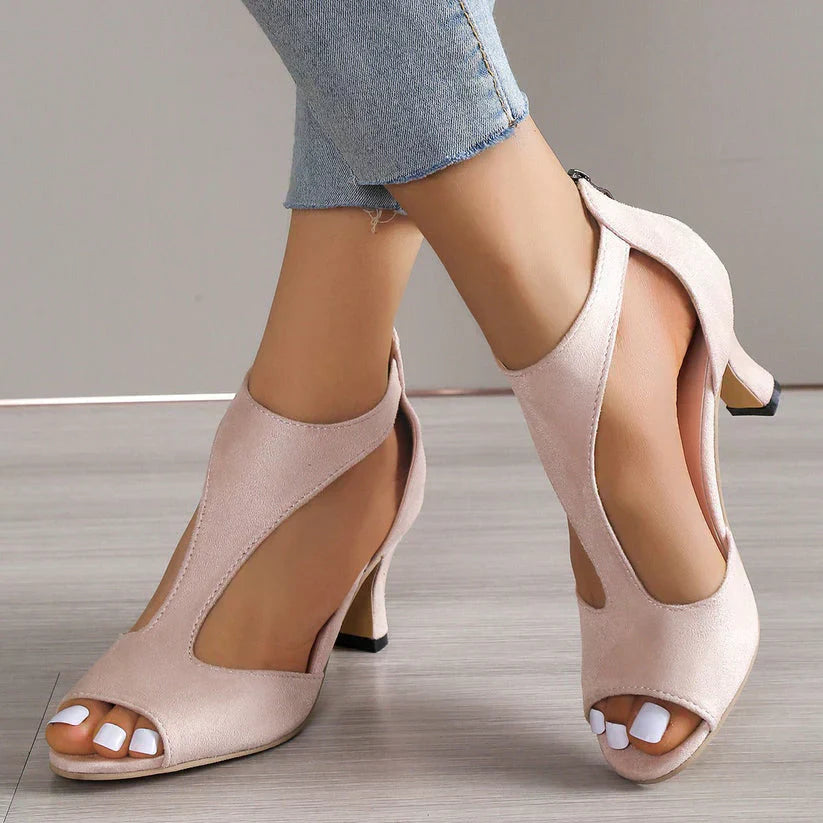 Elvira Heels