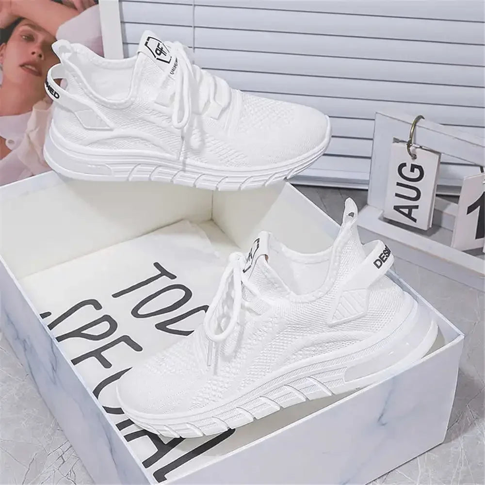 SWIFT™ ULTRA-LIGHT BREATHABLE SNEAKERS